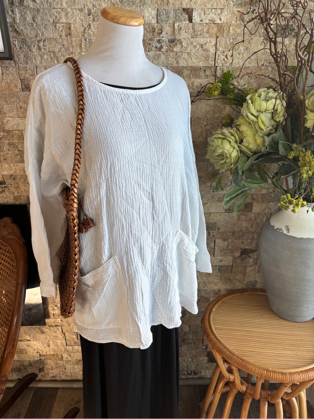 Jones New York White Cotton Gauze Pocket Tunic Top